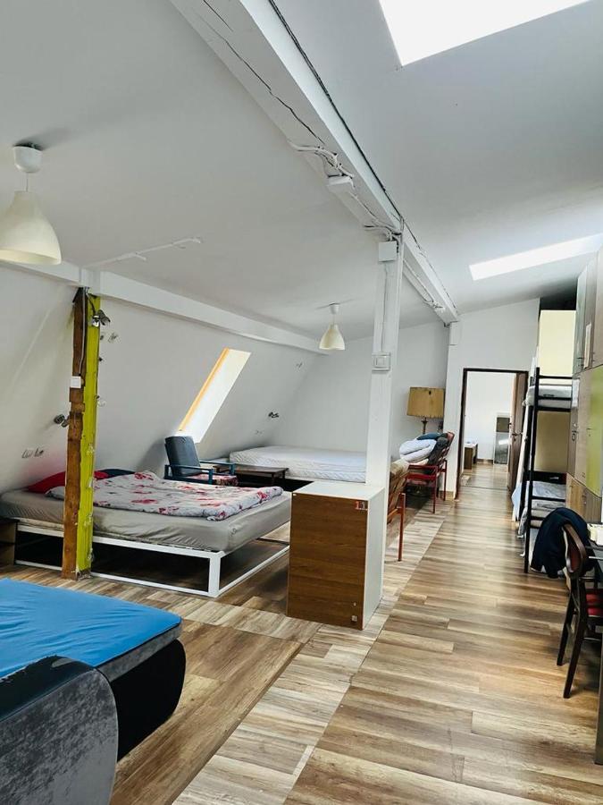 Zen Hostel Cluj-Napoca Eksteriør bilde