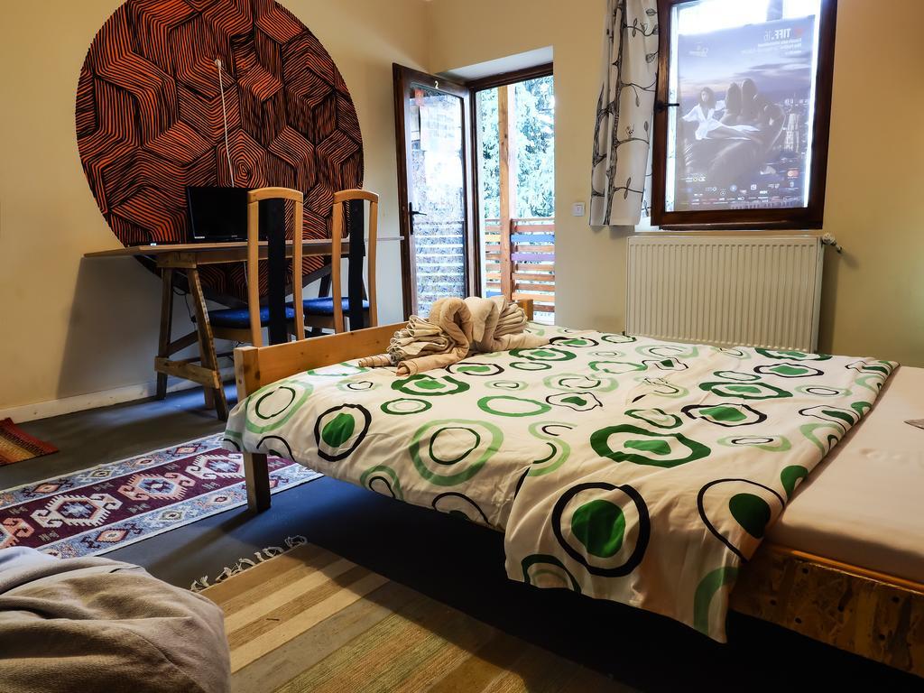 Zen Hostel Cluj-Napoca Eksteriør bilde