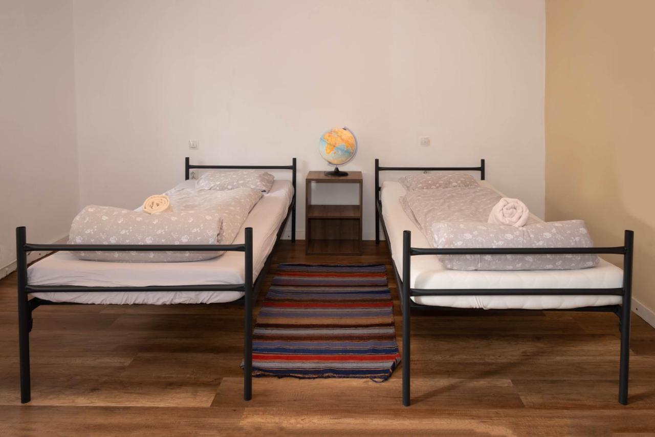 Zen Hostel Cluj-Napoca Eksteriør bilde